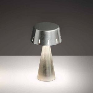 Lampada Makà  lampada da tavolo portatile design Olev scontata