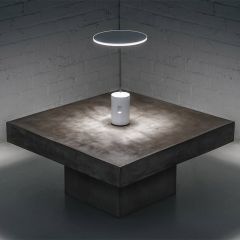 Lampada Sisifo lampada da tavolo design Artemide scontata