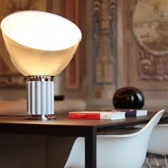 Lampe Flos Taccia LED lampe de table - Lampe design moderne italien