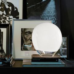 Lampada Nessa lampada da tavolo Vistosi - Lampada di design scontata
