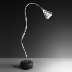 Lampada Pipe LED lampada da terra design Artemide scontata