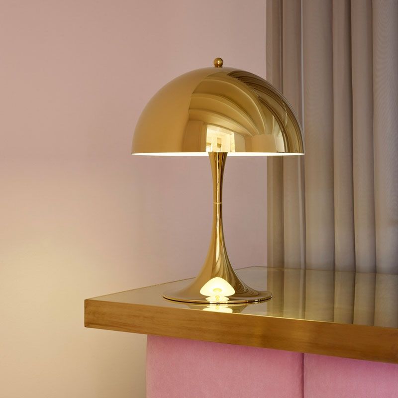 Lampada Panthella 320 lampada da tavolo Louis Poulsen