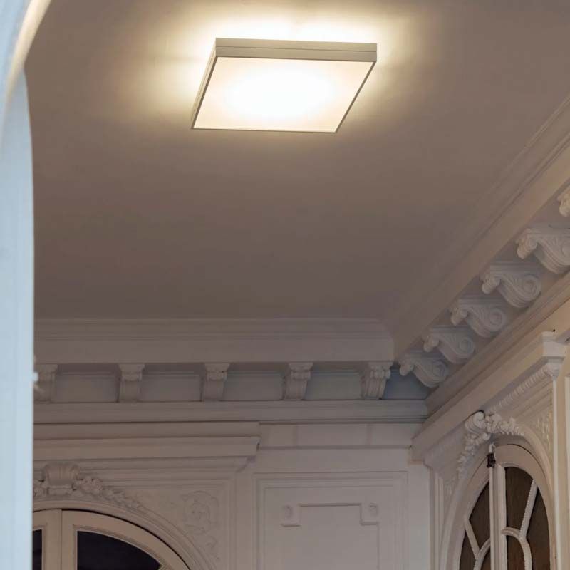 Lampe Milan Linea LED plafonnier