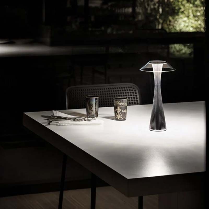 Lampe Kartell Space lampe de table sans fil
